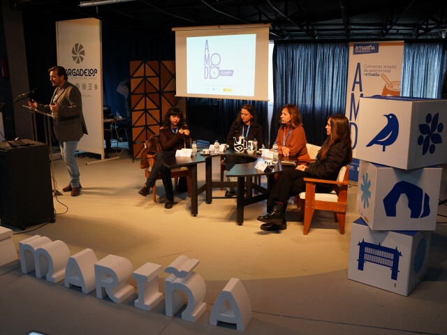 Mesa redodna periodistas gastronómicas